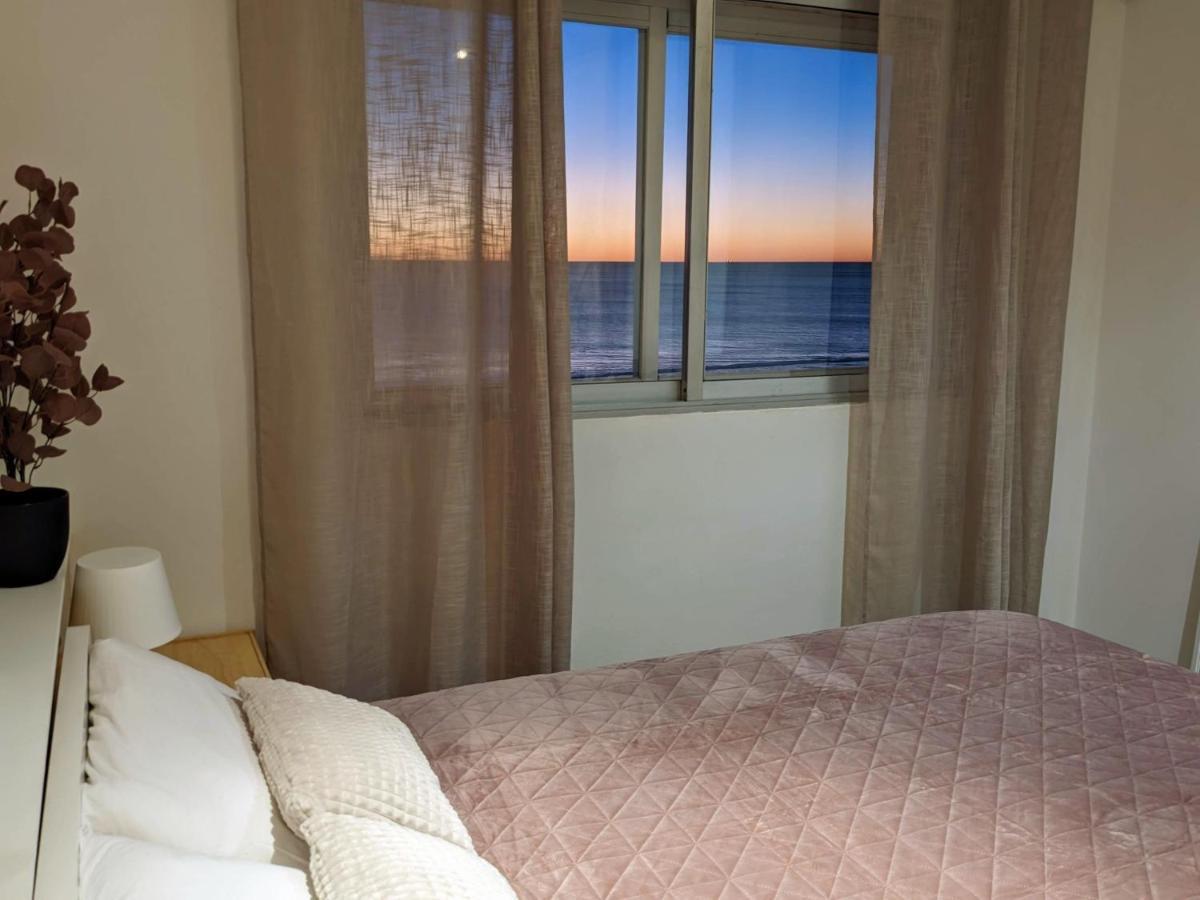 Apartamento En La Playa Con Garaje Kadyks Zewnętrze zdjęcie